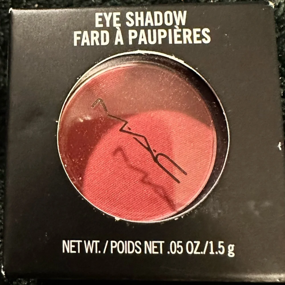 MAC Eye Shadow- Sushi Flower Satin RARE!
